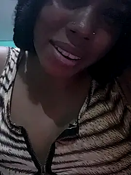 Snapshot of HONEYSWEETS_LIVE chatting on 07/03/26, 03:57 HONEYSWEETS LIVE online show from 07/03/26, 03:57