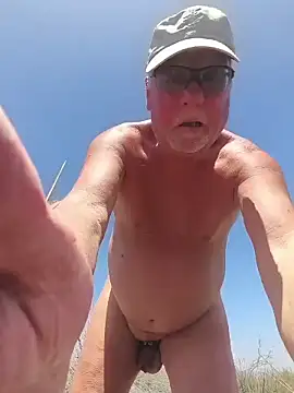 gerri2000 online show from 04/20/26, 01:36