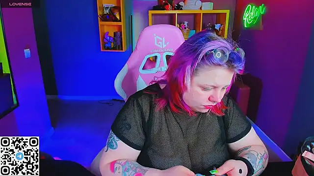 Yoki Shizuko online show from 03/14/25, 06:42