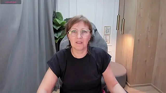 Paris Cherry online show from 02/23/25, 04:46