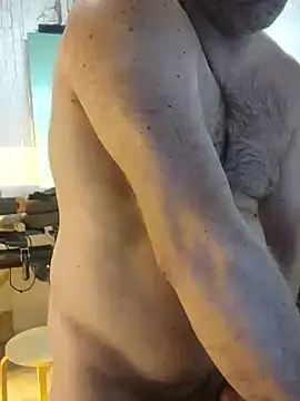 Snapshot of IronedTitan chatting on 02/18/26, 07:10 IronedTitan online show from 02/18/26, 07:10