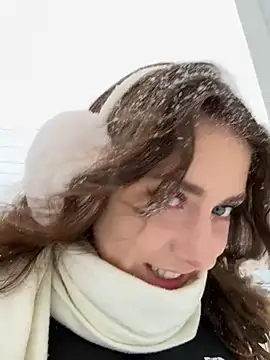 MariiD online show from 12/16/24, 09:57