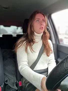 MariiD online show from 10/24/25, 08:33