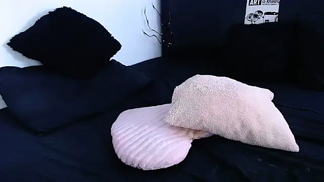 TonyCollins  online show from 02/24/25, 06:04