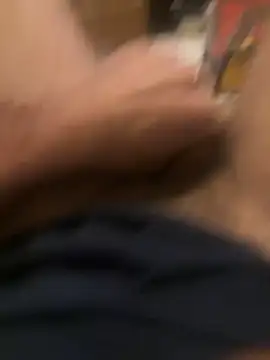 Snapshot of mikeylong chatting on 02/08/26, 08:01 mikeylong online show from 02/08/26, 08:01