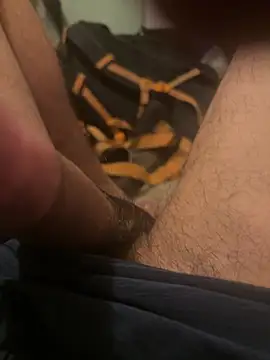 Snapshot of mikeylong chatting on 02/14/26, 07:49 mikeylong online show from 02/14/26, 07:49