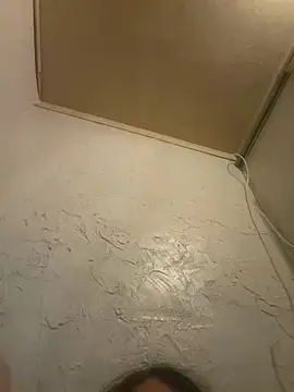 Snapshot of mikeylong chatting on 03/04/26, 12:27 mikeylong online show from 03/04/26, 12:27