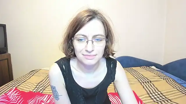 MarilynDream online show from 12/24/24, 09:33