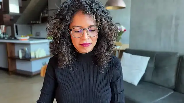 illaroom online show from 02/19/25, 10:31