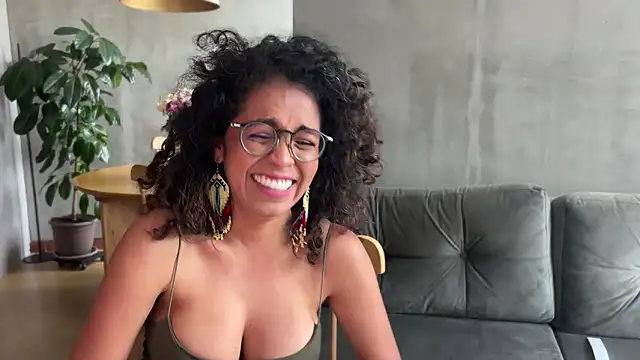 illaroom online show from 02/22/25, 09:48