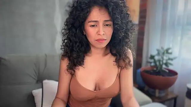 illaroom online show from 11/29/25, 10:13