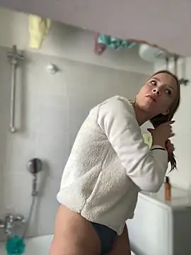 AnastasiaAniess online show from 02/15/25, 11:50