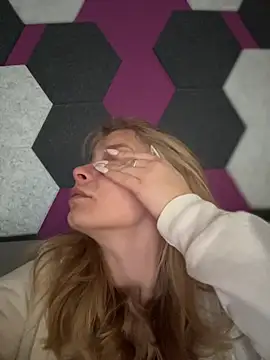 AnastasiaAniess online show from 03/15/26, 07:58