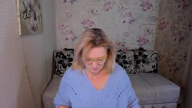 LeaPure online show from 12/30/24, 05:15