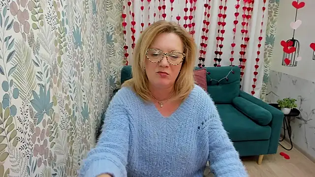 LeaPure online show from 02/18/25, 07:19