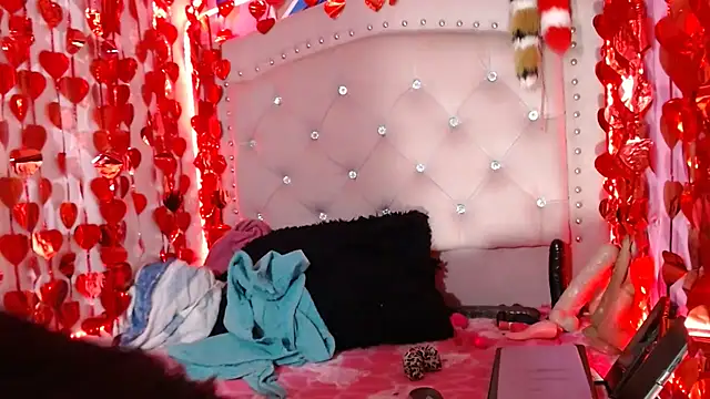 Snapshot of violetaass chatting on 02/10/26, 12:26 violetaass online show from 02/10/26, 12:26