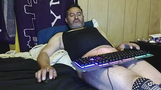 Snapshot of dantehot2020 chatting on 02/23/26, 11:46 dantehot2020 online show from 02/23/26, 11:46