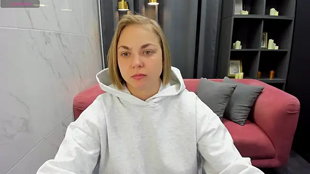 Snapshot of TataArdent chatting on 12/12/24, 07:59 TataArdent online show from 12/12/24, 07:59