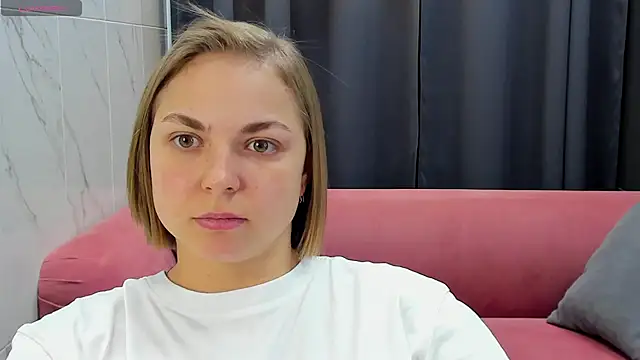 Snapshot of TataArdent chatting on 02/03/25, 08:13 TataArdent online show from 02/03/25, 08:13