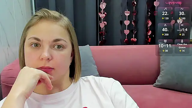 Snapshot of TataArdent chatting on 02/19/25, 02:23 TataArdent online show from 02/19/25, 02:23