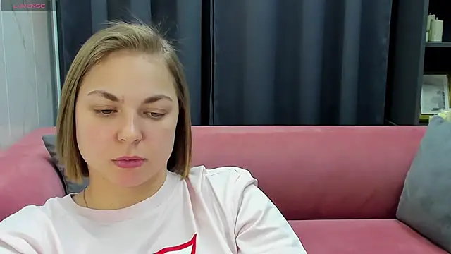 Snapshot of TataArdent chatting on 02/25/25, 08:09 TataArdent online show from 02/25/25, 08:09