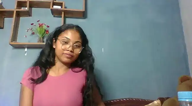 naya86 online show from 02/20/25, 12:36