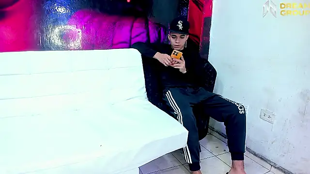 AmazingPartys online show from 02/09/26, 02:37