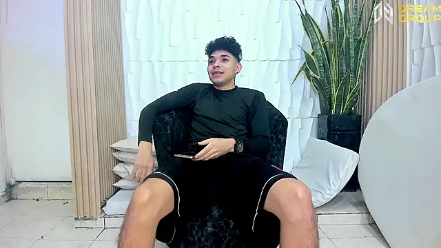 AmazingPartys online show from 02/26/26, 02:05