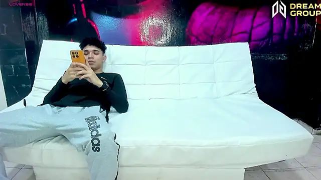 AmazingPartys online show from 03/02/26, 07:32