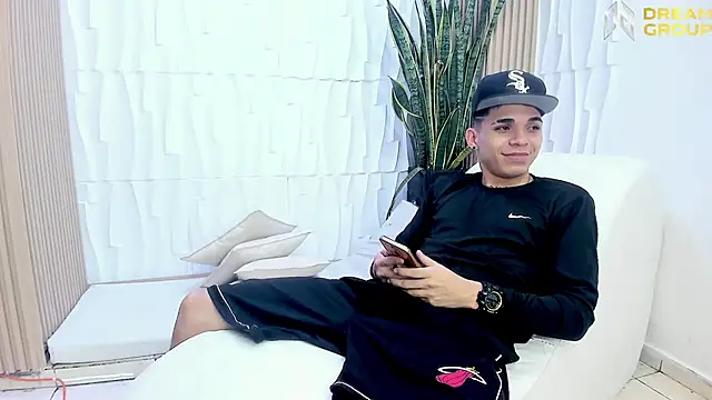 AmazingPartys online show from 03/14/26, 04:29