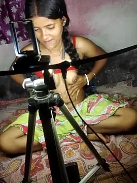 bijoysingha05 online show from 04/23/26, 08:33