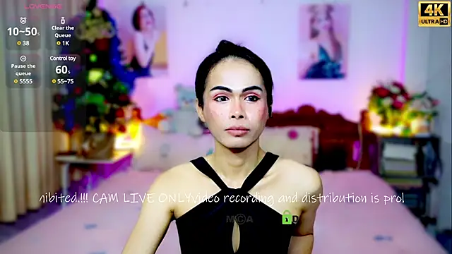 Snapshot of ribbinpink chatting on 01/19/25, 12:06 ribbinpink online show from 01/19/25, 12:06