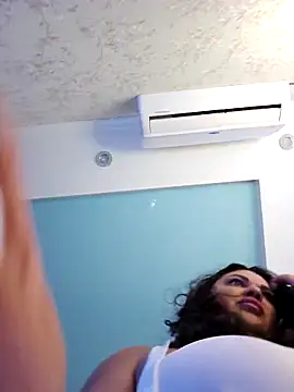 littleRikka online show from 11/09/25, 09:18