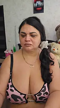 littleRikka online show from 02/10/26, 08:51