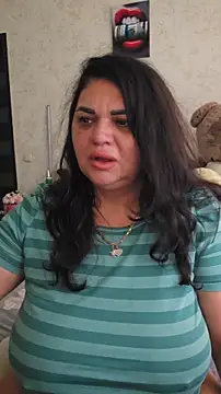 littleRikka online show from 03/04/26, 08:42