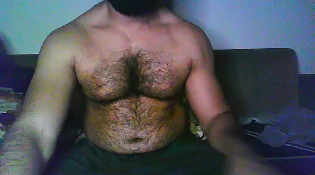 Snapshot of Vbestshow chatting on 02/23/25, 09:59 Vbestshow online show from 02/23/25, 09:59