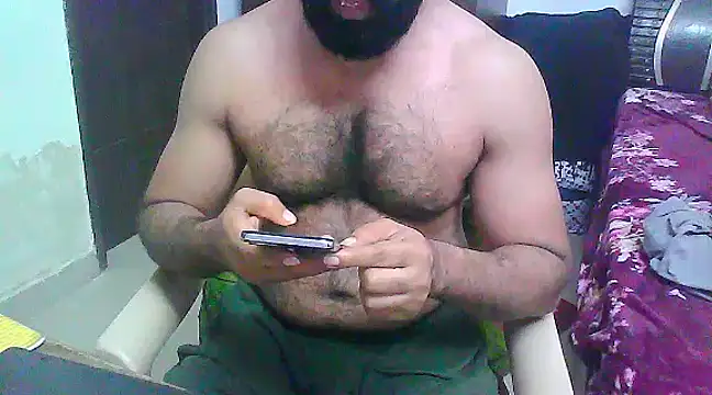 Snapshot of Vbestshow chatting on 03/03/25, 11:44 Vbestshow online show from 03/03/25, 11:44