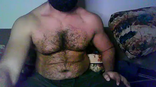 Snapshot of Vbestshow chatting on 03/04/25, 06:50 Vbestshow online show from 03/04/25, 06:50