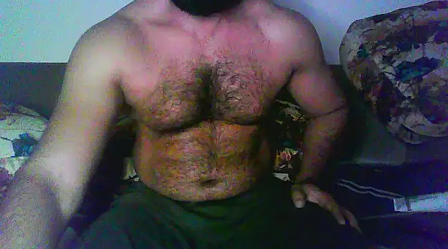 Snapshot of Vbestshow chatting on 03/08/25, 06:26 Vbestshow online show from 03/08/25, 06:26