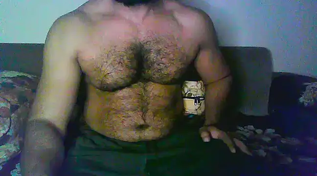 Snapshot of Vbestshow chatting on 03/12/25, 06:11 Vbestshow online show from 03/12/25, 06:11