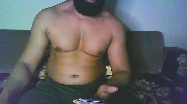 Snapshot of Vbestshow chatting on 03/22/25, 06:36 Vbestshow online show from 03/22/25, 06:36