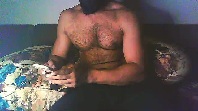 Snapshot of Vbestshow chatting on 10/19/25, 11:05 Vbestshow online show from 10/19/25, 11:05