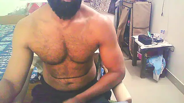 Snapshot of Vbestshow chatting on 11/04/25, 11:20 Vbestshow online show from 11/04/25, 11:20