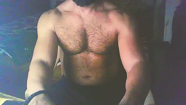 Snapshot of Vbestshow chatting on 12/13/25, 07:53 Vbestshow online show from 12/13/25, 07:53