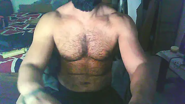 Snapshot of Vbestshow chatting on 12/19/25, 09:22 Vbestshow online show from 12/19/25, 09:22