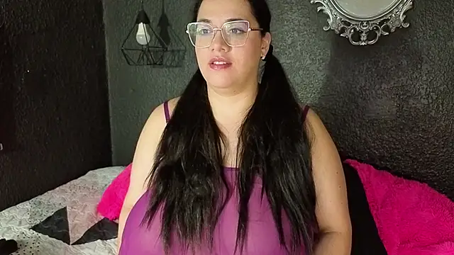 dulce lf online show from 09/21/25, 02:19