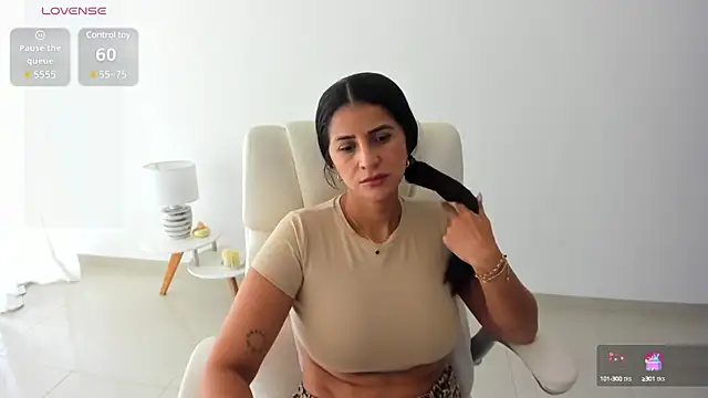 renata t  online show from 01/13/25, 05:02