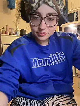 ladyturtle online show from 03/25/26, 01:00