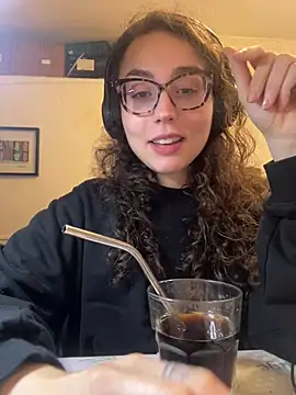 ladyturtle online show from 03/26/26, 08:58