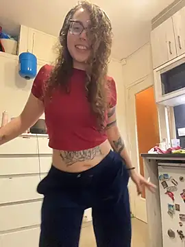 ladyturtle online show from 04/04/26, 12:20